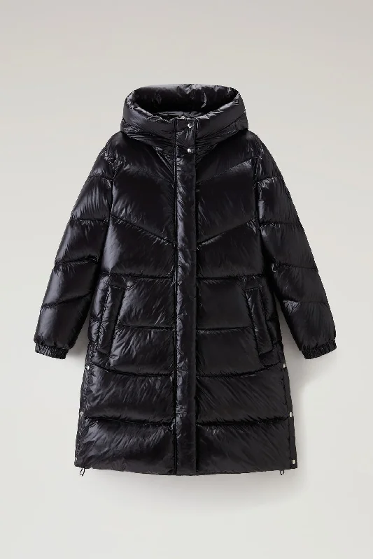 Aliquippa Long Down Jacket in Glossy Nylon Black